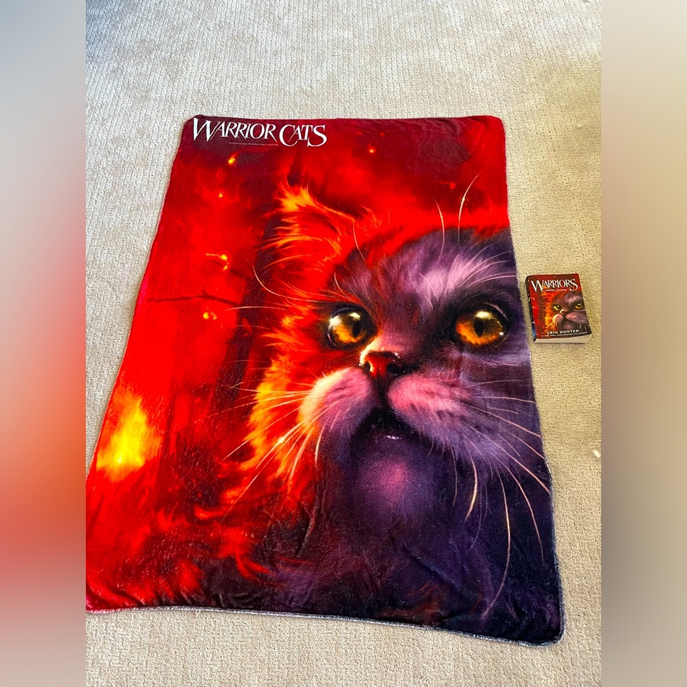 Yellowfang Rising Storm Warrior Cats blanket (Book not included)